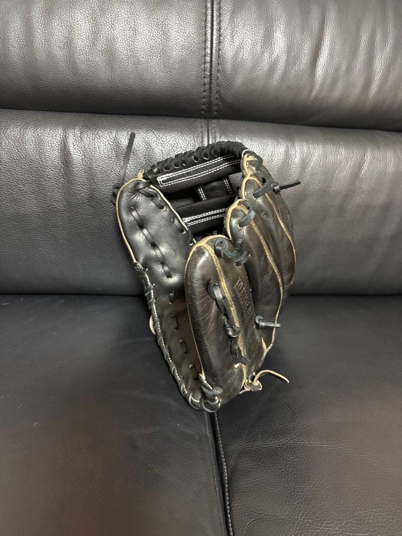 コ*イ様 アンダーアーマー 硬式内野手用グラブ