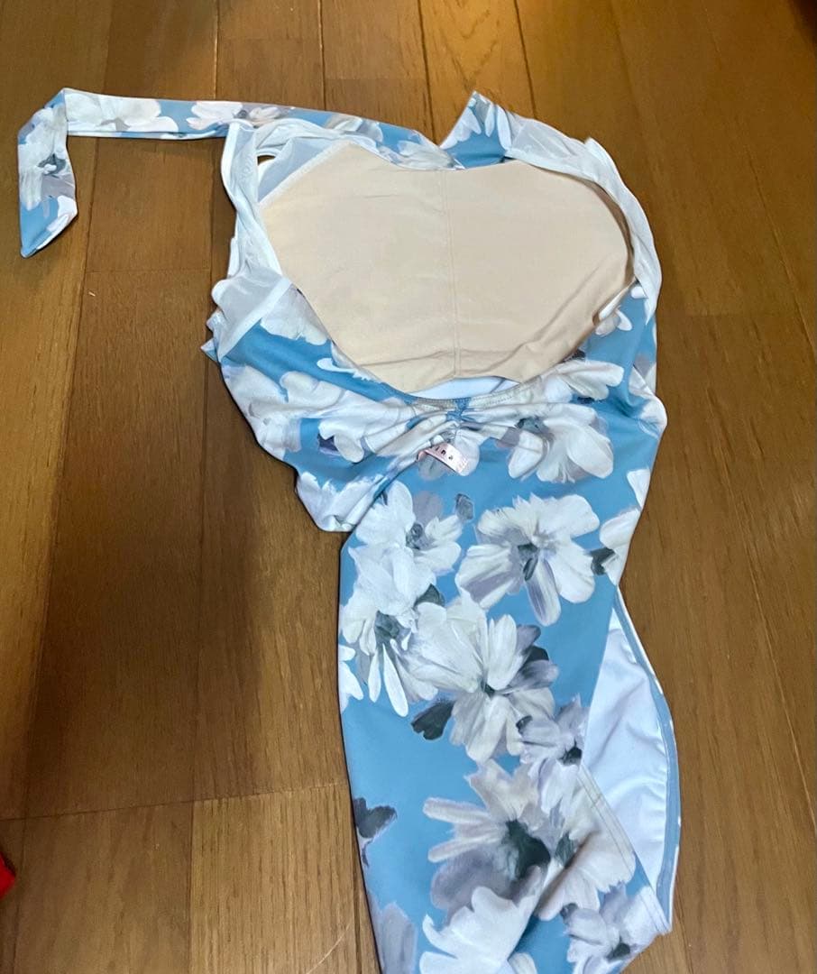 スティナ　青と白花柄　レオタード