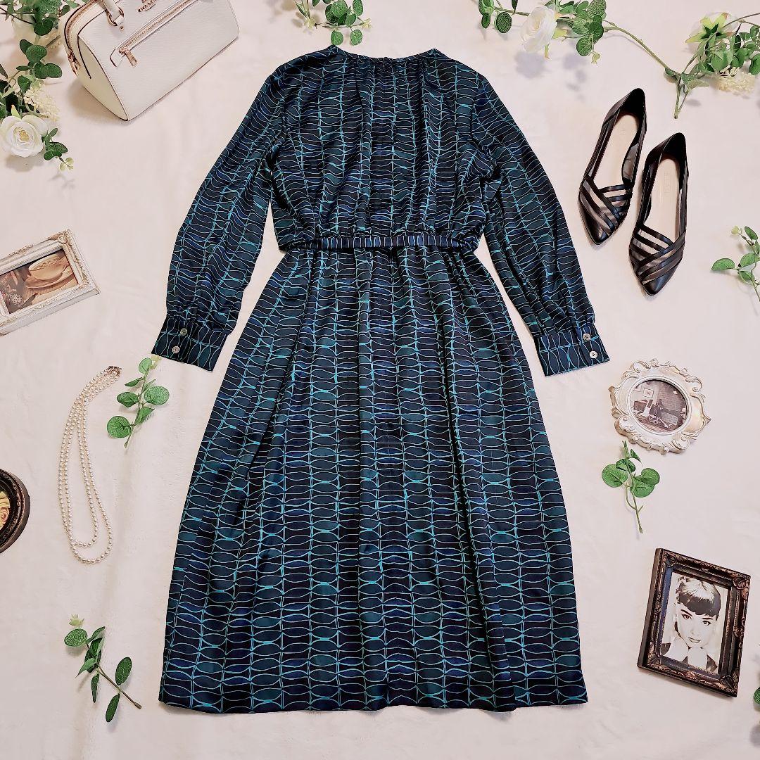 ポールスチュアート　リーフプリントキレイめワンピース　ネイビー系　サイズ8