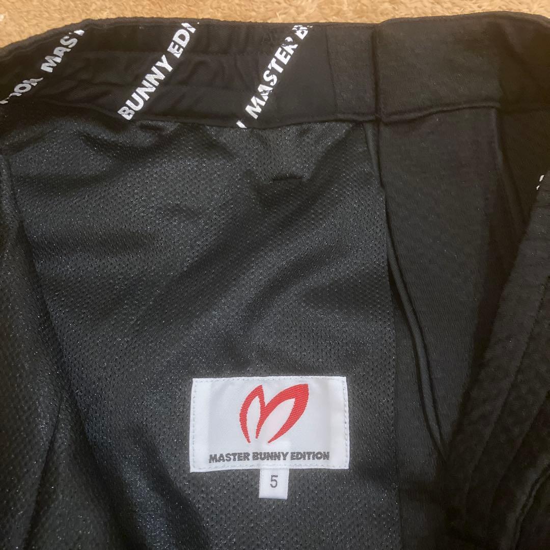 マスターバニー　パンツ