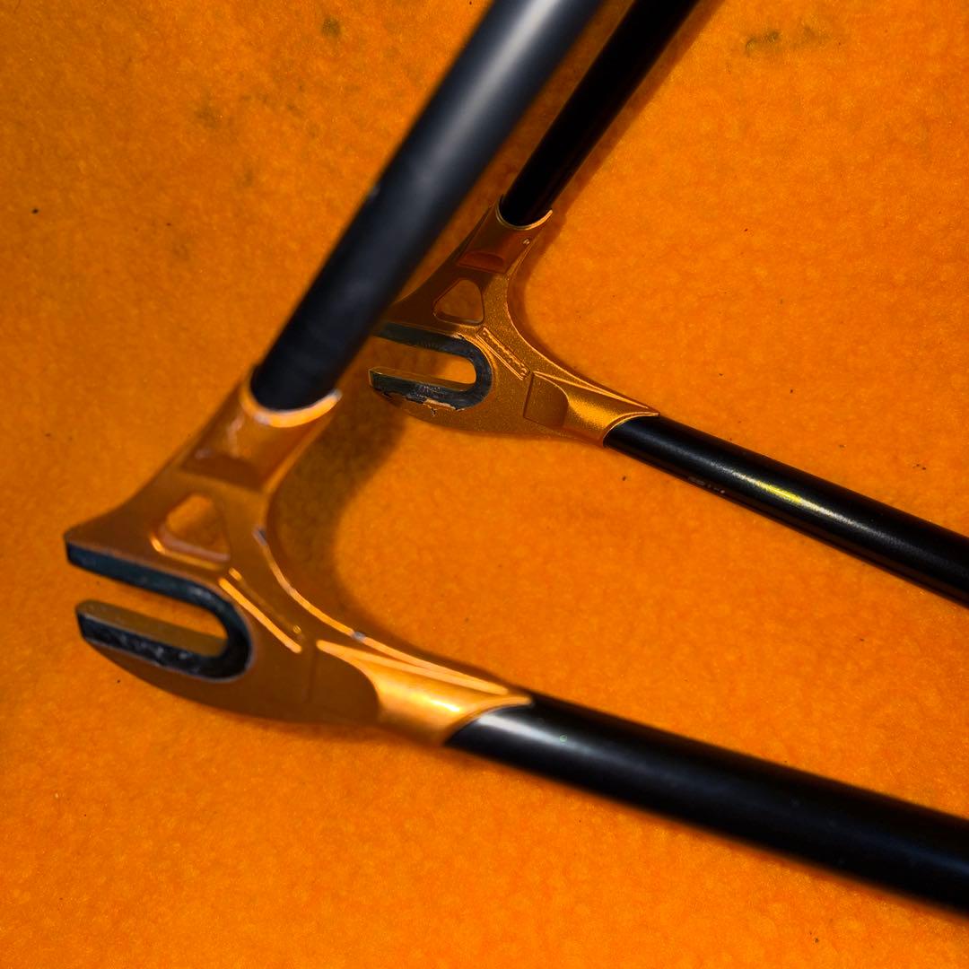 Panasonic ピスト・シングルスピードフレーム　ブラック&ゴールド