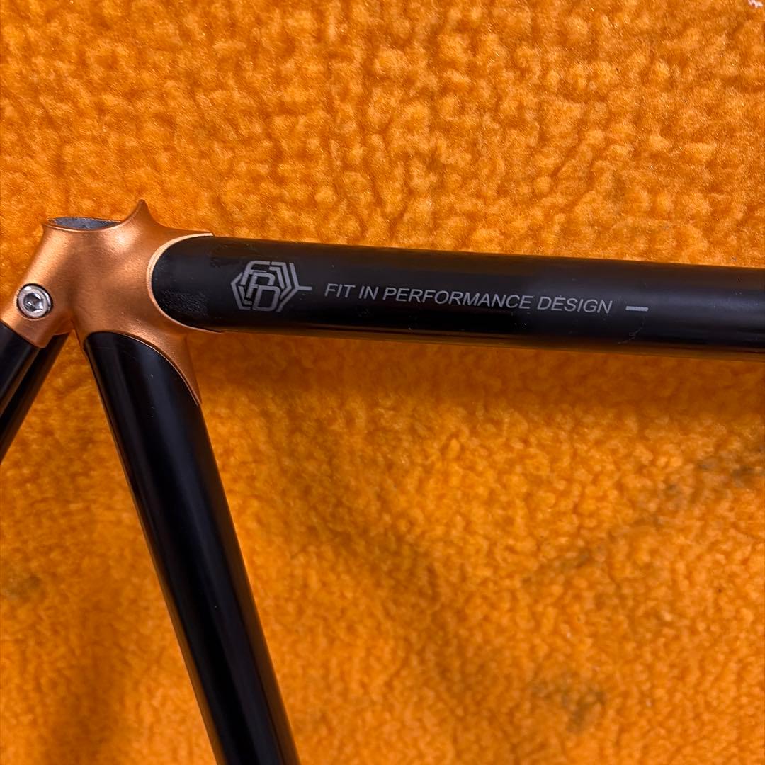 Panasonic ピスト・シングルスピードフレーム　ブラック&ゴールド