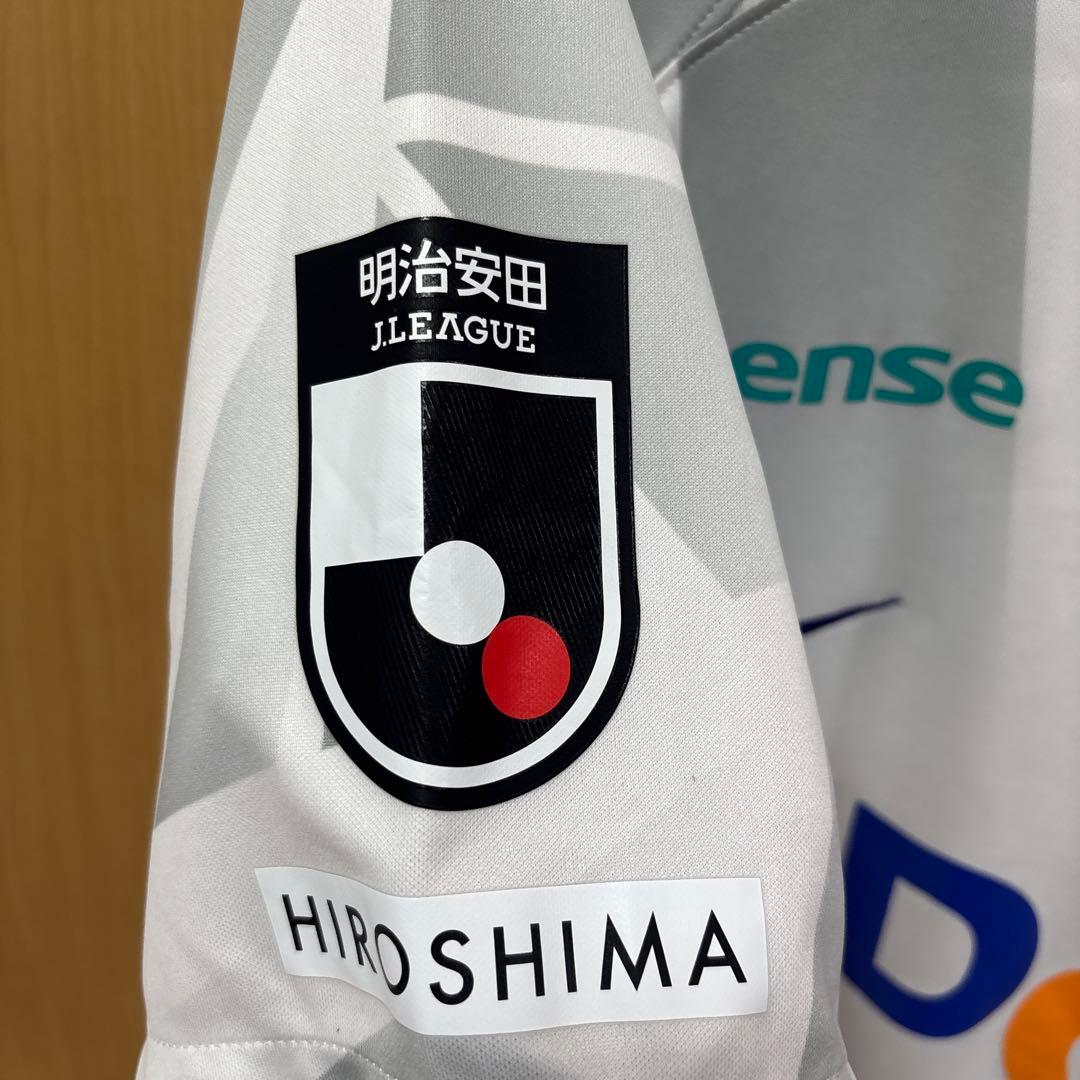 サンフレッチェ広島　ユニフォーム