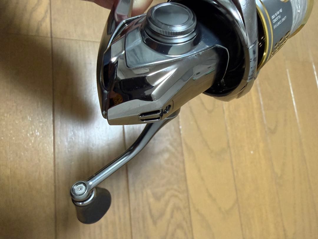 18ステラ　2500SHG スピニングリール　替えスプール付