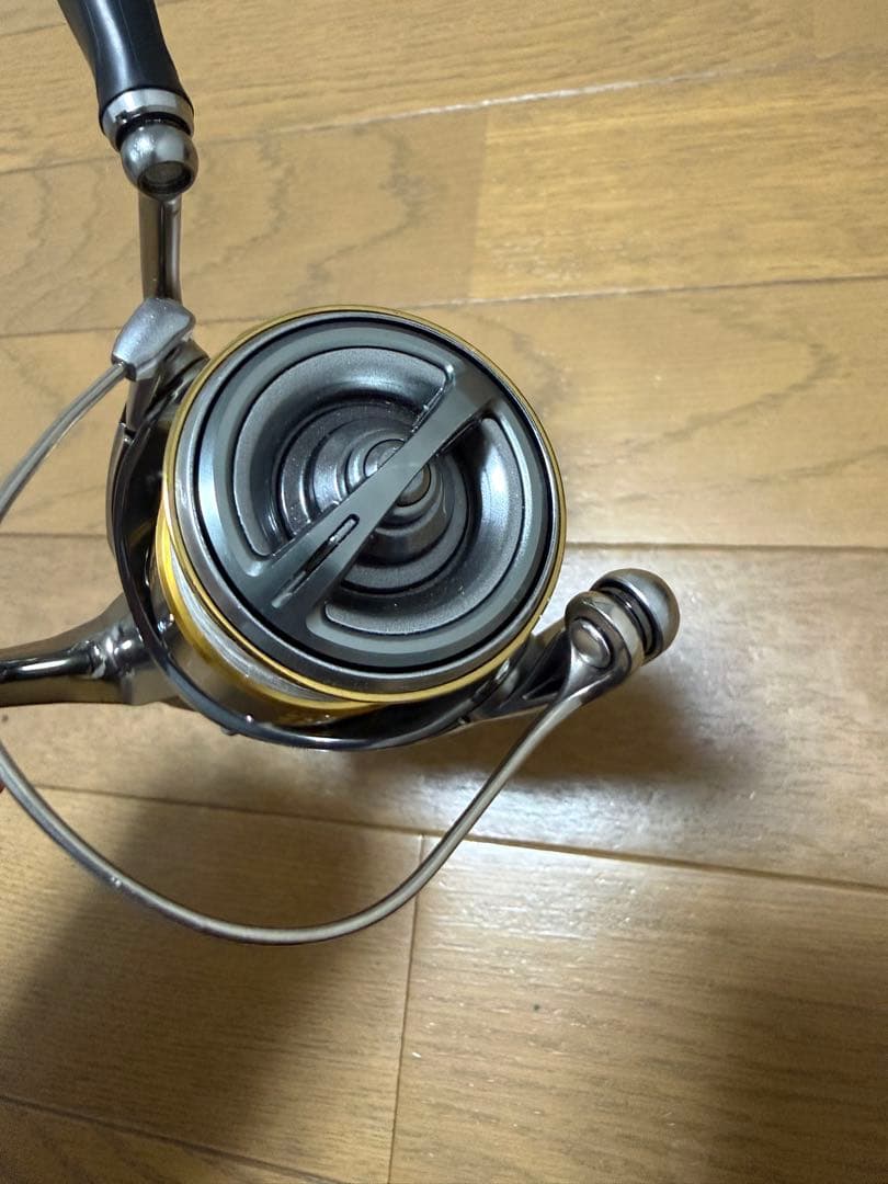 18ステラ　2500SHG スピニングリール　替えスプール付