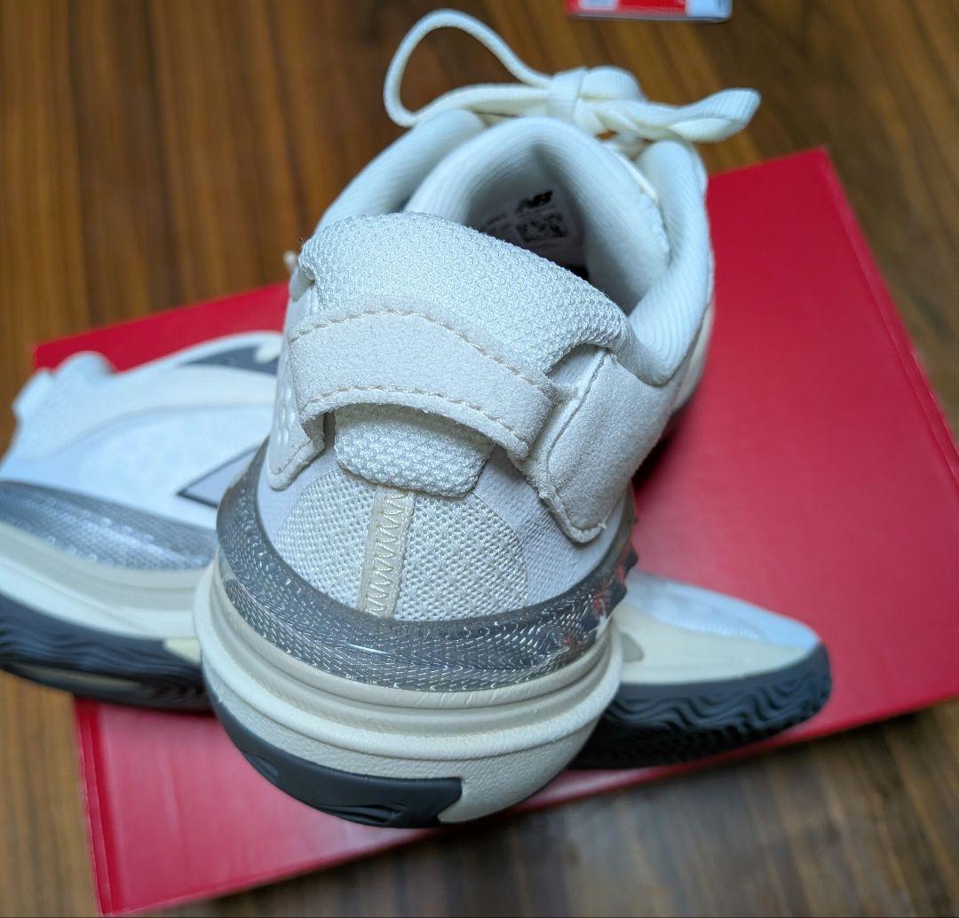 ニューバランス HESI LOW v2 バスケットボールシューズ