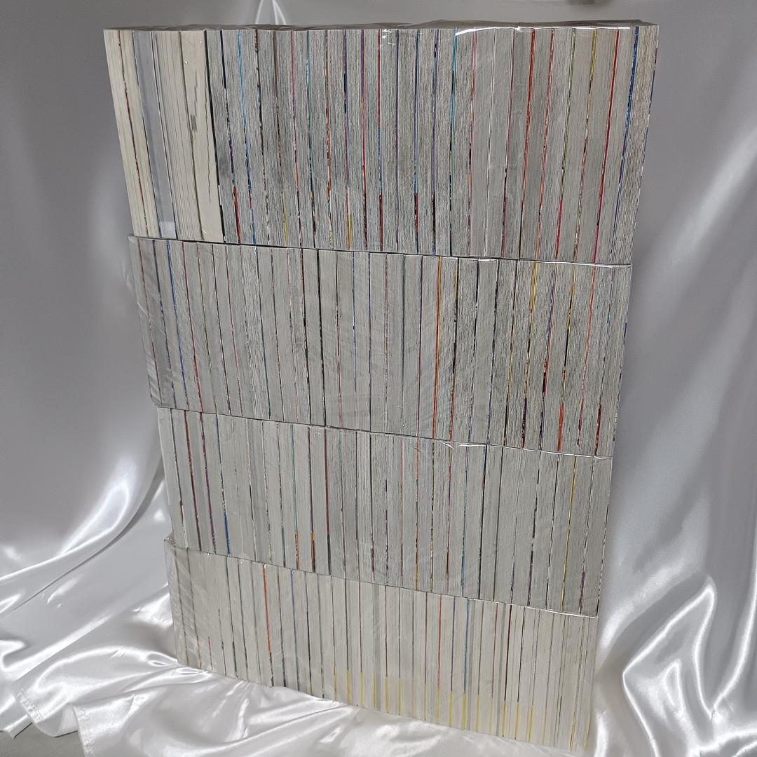 【美品！ほぼ全巻初版！帯付き巻多数！ワンピース　全114巻+関連本　計119冊】