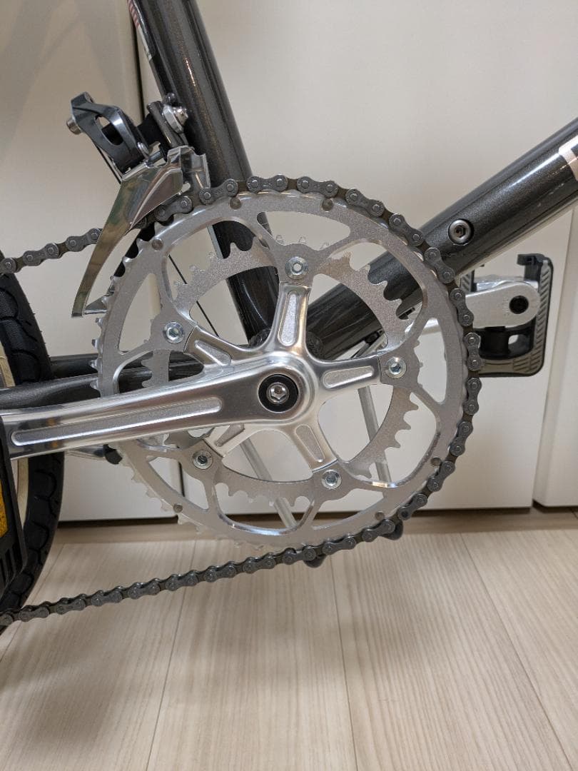 DAHON Dash Altena（2020モデル） メタリックグレー Mサイズ