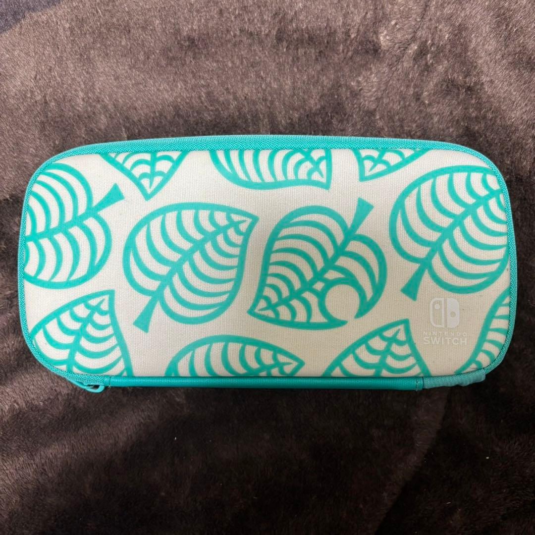 R*A様 Nintendo SwitchLite 本体(ケース、箱付き)