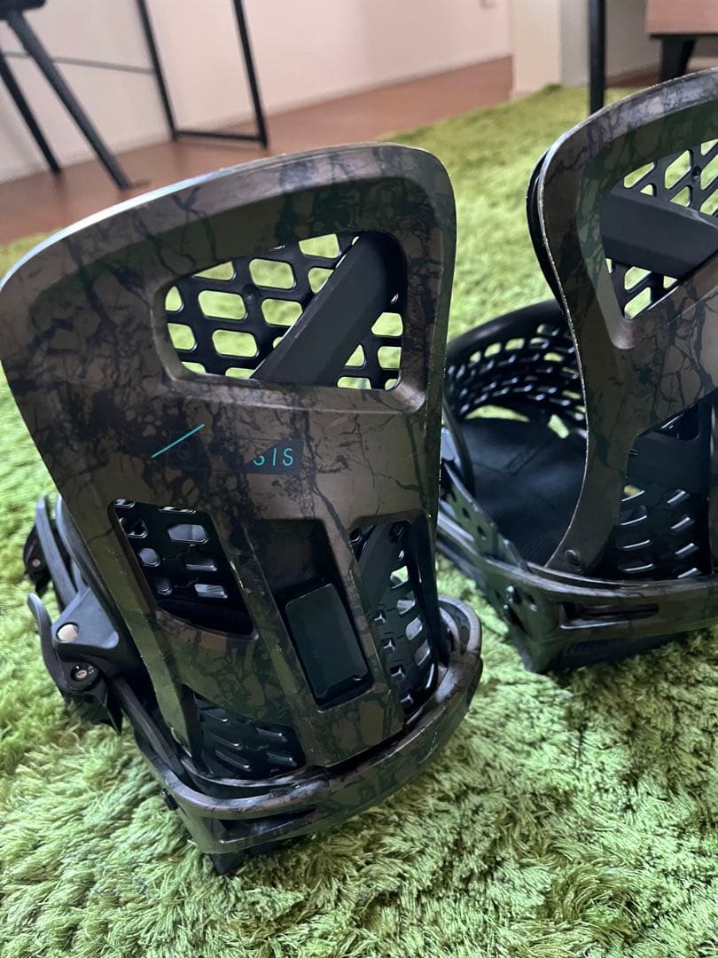 BURTONジェネシス　Re:Flex　Мサイズ