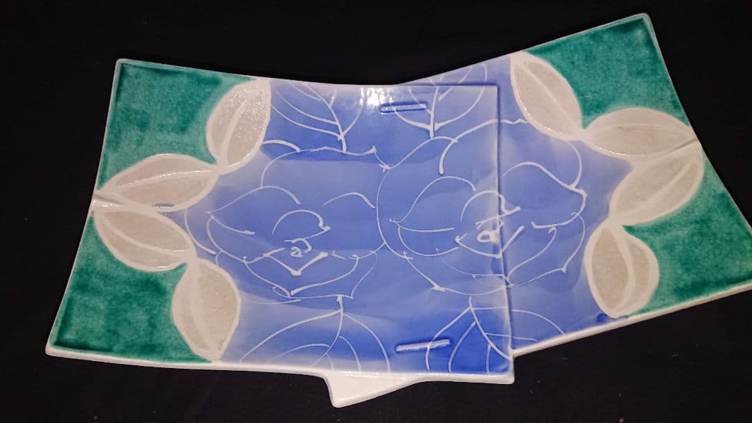 ⬛銀彩ラメ入り⬛プロが選ぶ高級皿⬛瀬戸美能焼・翔武♥３１cm花柄扇デザイン長２皿