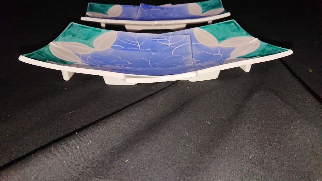 ⬛銀彩ラメ入り⬛プロが選ぶ高級皿⬛瀬戸美能焼・翔武♥３１cm花柄扇デザイン長２皿