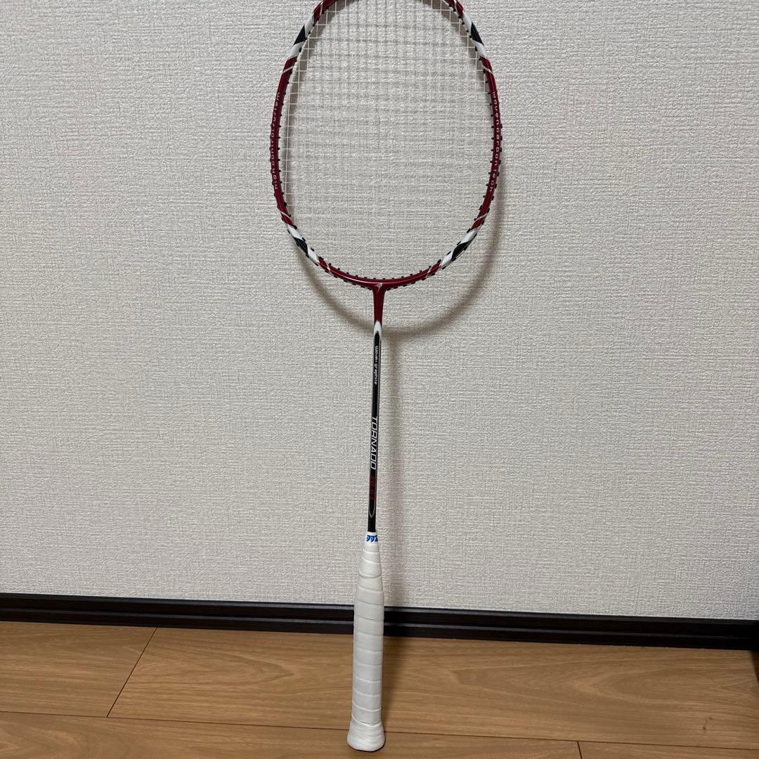 フライパワー トルネード800 バドミントンラケット
