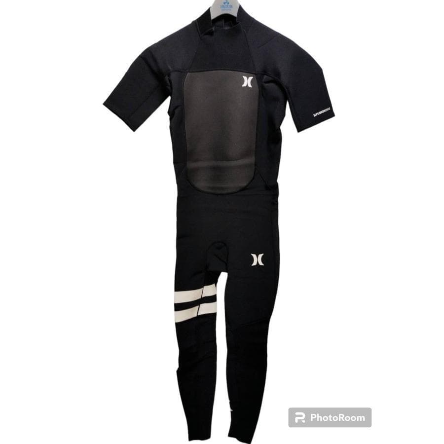 ☆新品　 HURLEY ハーレー　　シーガル　ウェットスーツ　サイズXS