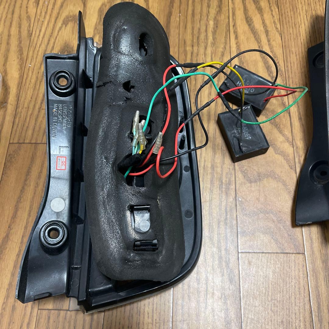 k12 マーチ　クリアテール　LEDテール