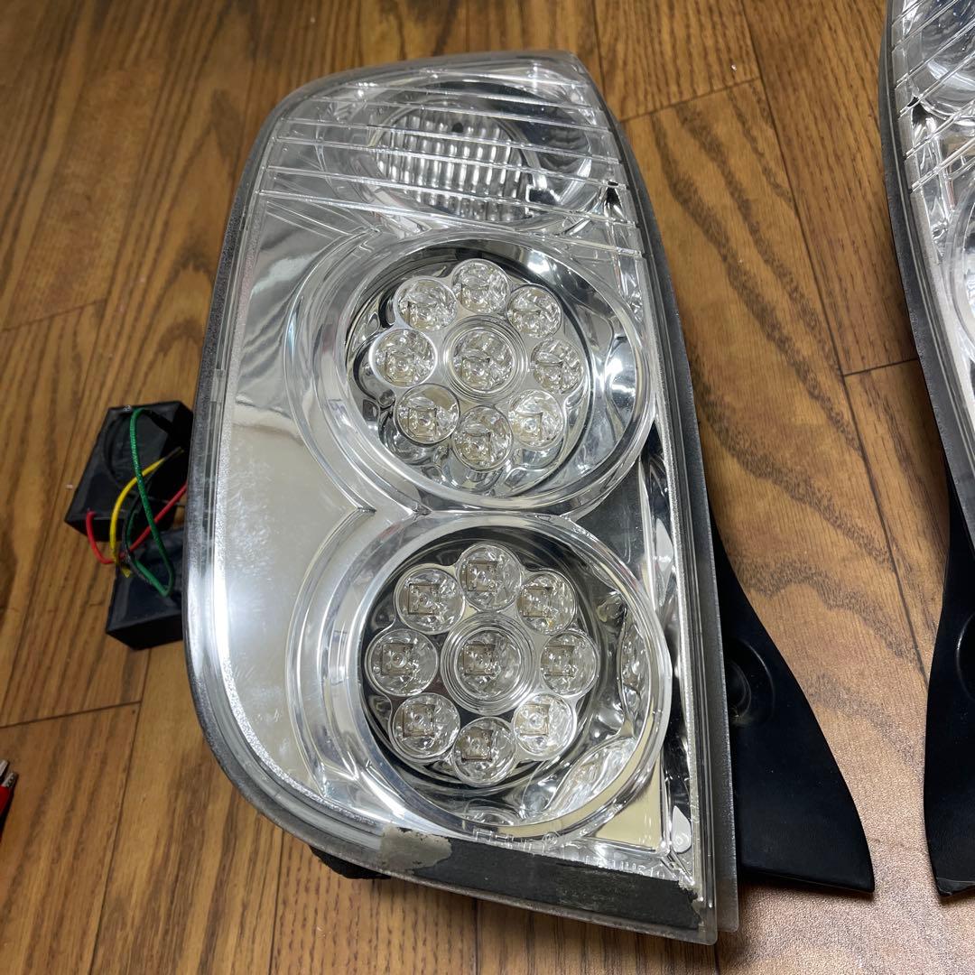 k12 マーチ　クリアテール　LEDテール