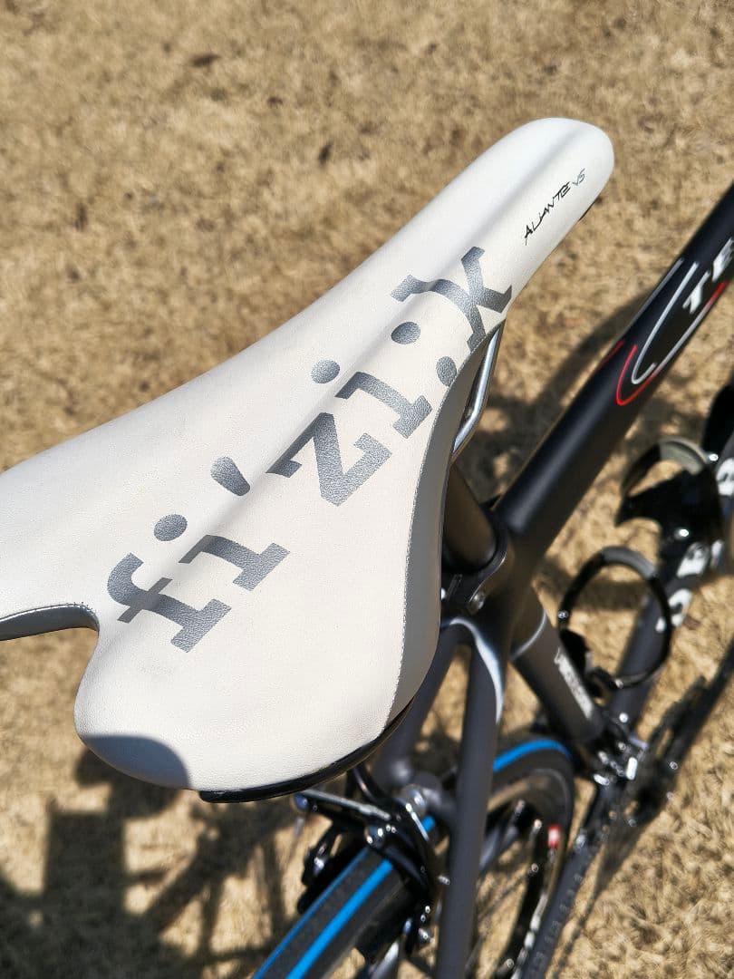 美品 デローザ DE ROSA カンパニョーロ アテナ カーボン