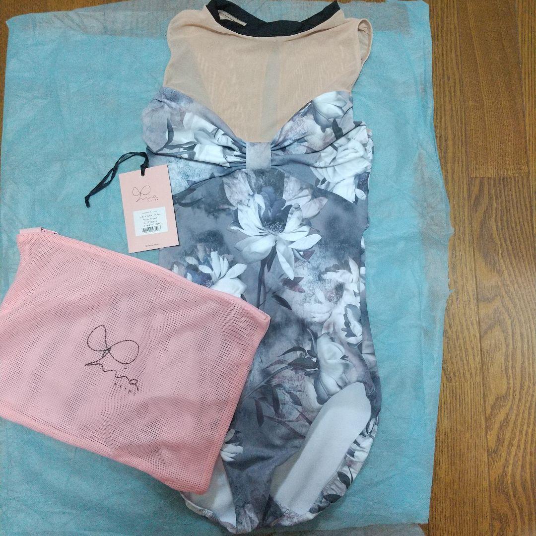 stinaレオタード