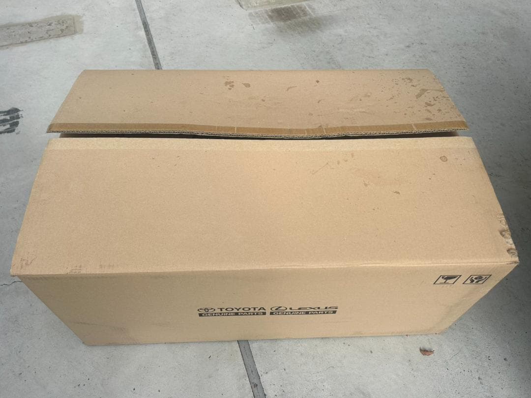 ランクル250　VX　新車取外し　ヘッドライト角型　未使用品