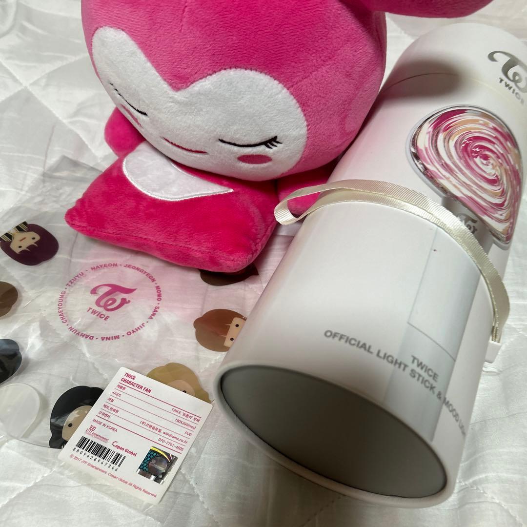 twice アルバム まとめ売り トレカ ペンライト ラブリー うちわ