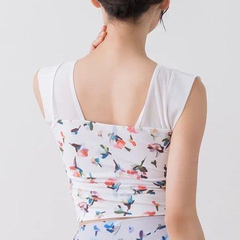 【新品】SUKALA ローズプリントグレースショートトップス L