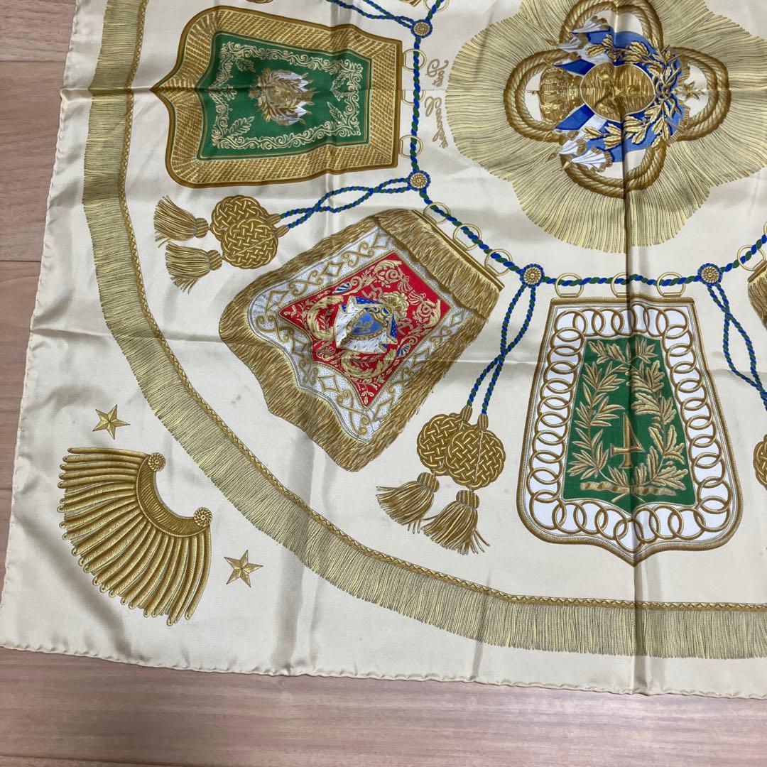 HERMES エルメス 大判 スカーフ カレ90 シルク100% サーベル飾袋