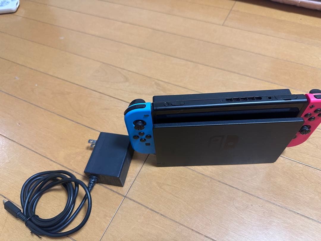 Nintendo Switch 本体 青赤 Joy-Con 付属品2本