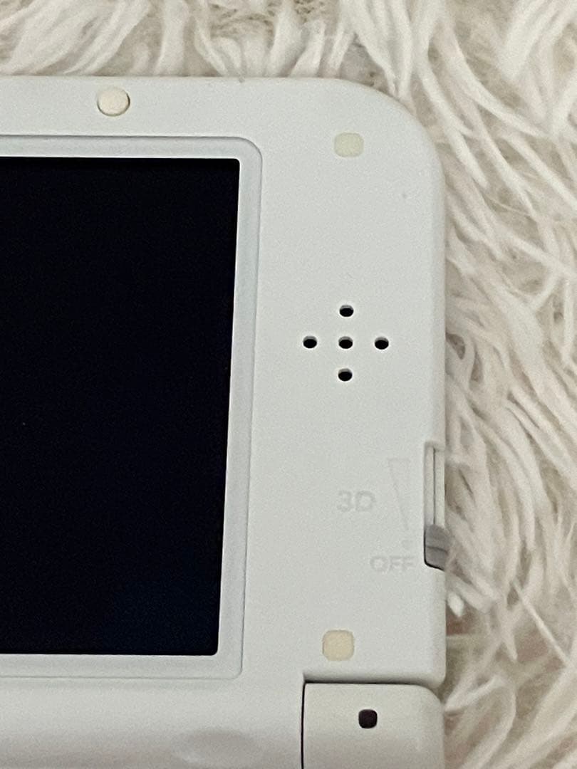 3DS LL ホワイト　電源付きます。