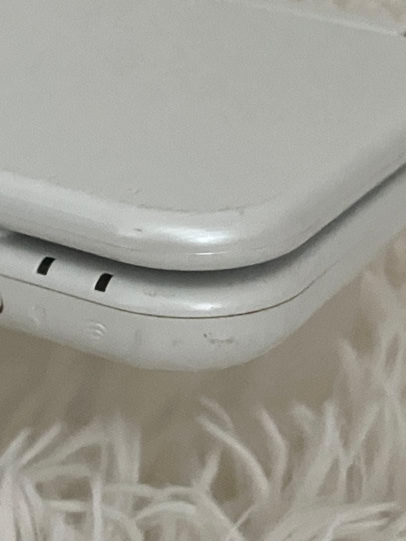 3DS LL ホワイト　電源付きます。