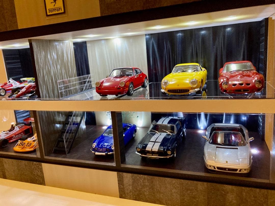 1/43仕様・階段、植栽、ベンチ付・2層式ディスプレーBOX / ネオジオラマ