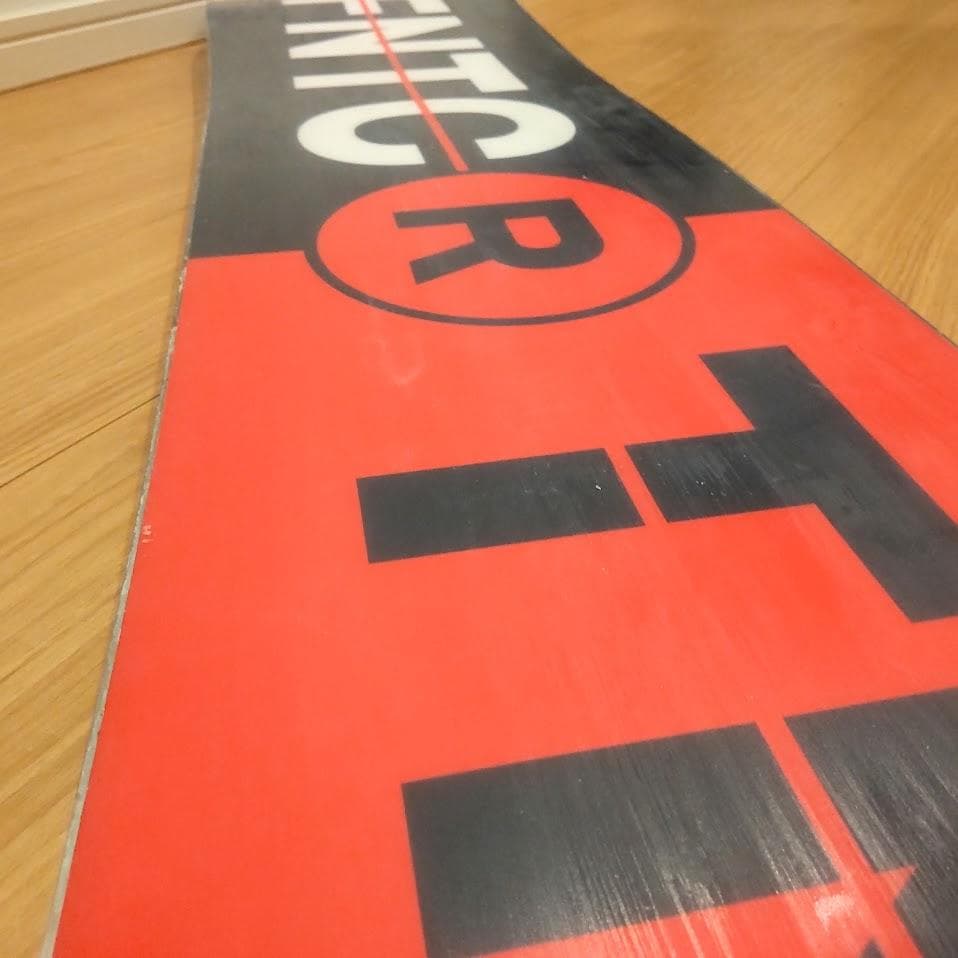 FNTC ファナティック TNT R スノーボード 153cm 23-24