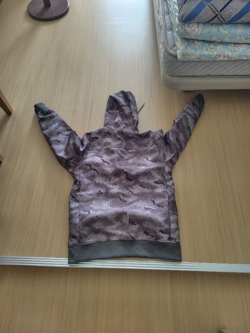 simms シムス　ローグフーディー　ウインドストッパー