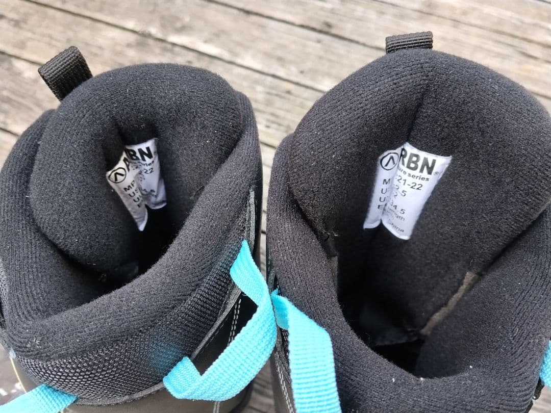 新品子供用スノーボード3点セット DUB 118cm ビン ブーツ 21〜22