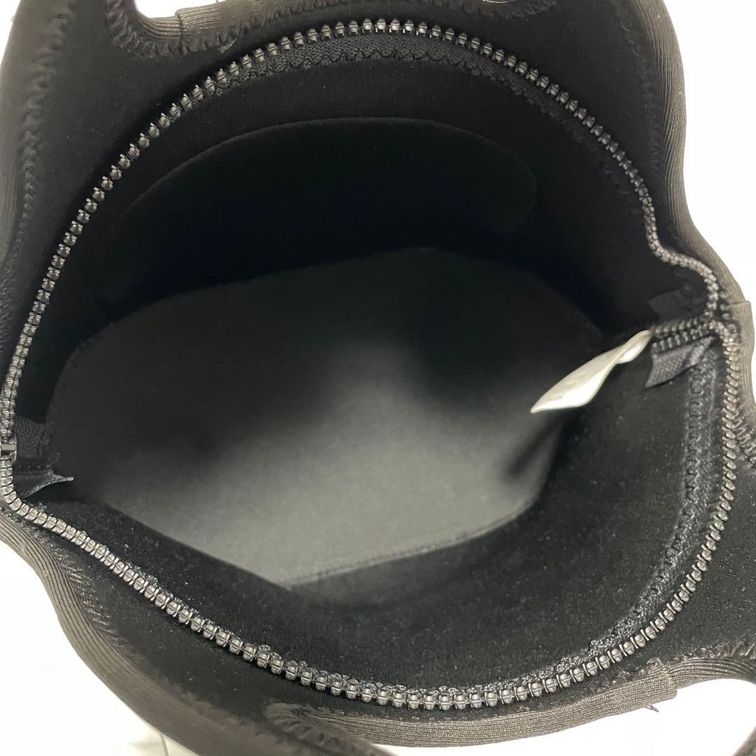 美品 限定モデル⭐️マーク&ロナ PIERRE HERME コラボ カートバッグ