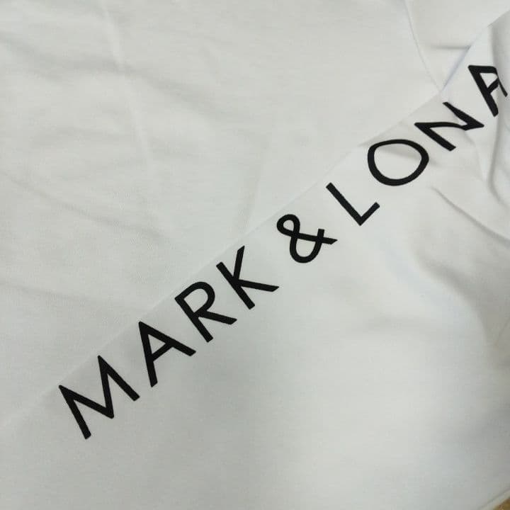⭐新品⭐マーク&ロナ⭐長袖モック⭐白⭐Lサイズ⭐
