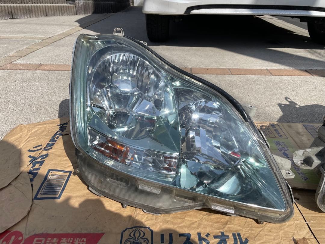 18クラウンヘッドライト左右セット
