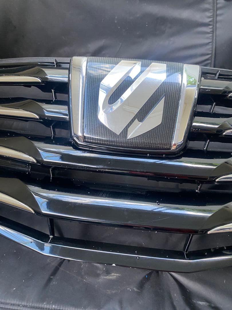 トヨタ アルファード 20系 純正 フロントグリル メッキ×ブラック 美品