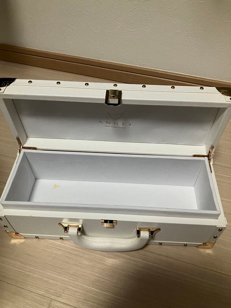 エンジェル シャンパン ロゼ ホワイト 750ml 1本 箱付き 新品 未開栓