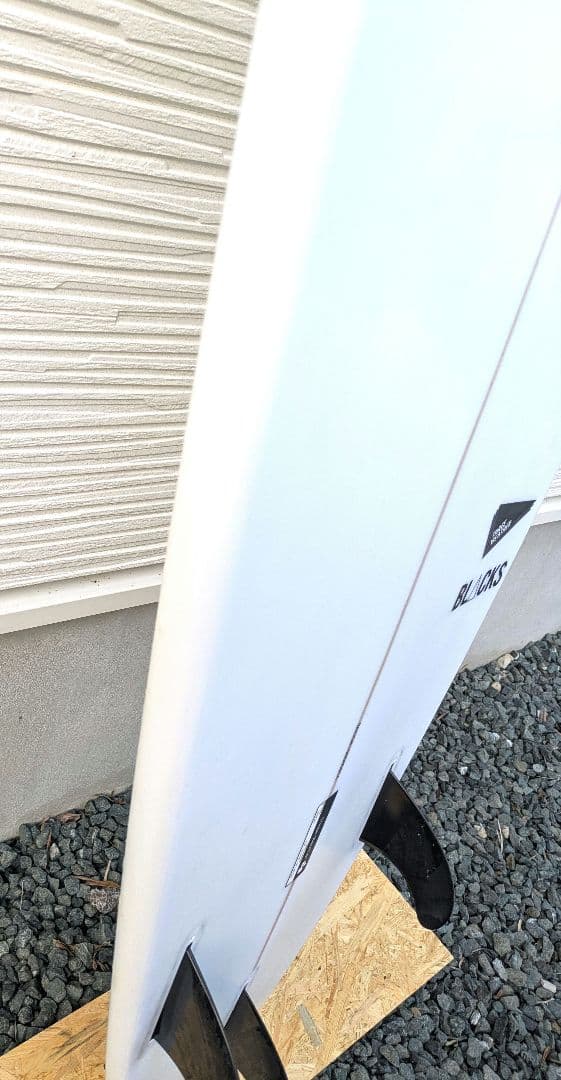 jyo　THREE WEATHER BLACKS ショートボード