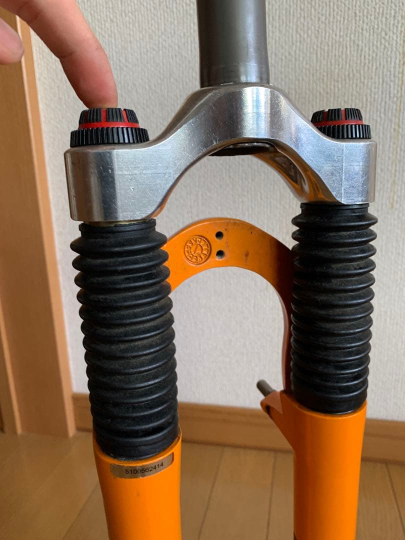 MANITOU Spyder サスペンションフォーク 26インチ