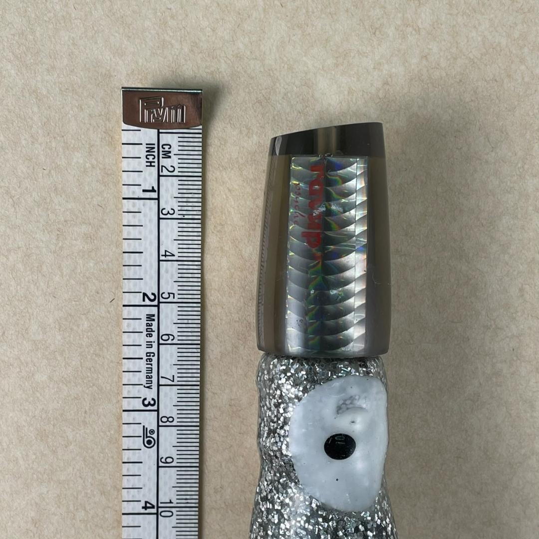 【未使用】トローリング スカートルアー ３本セット 10.5/8号 カジキ 大物