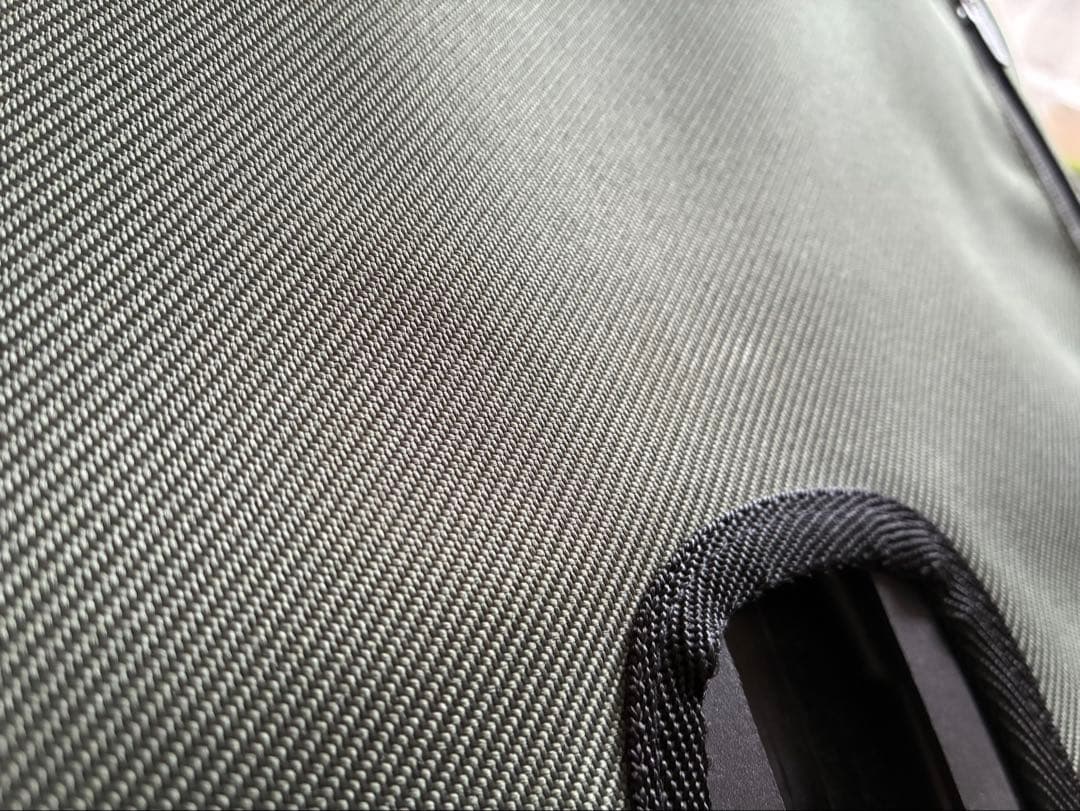 ブロンプトン Roll Top Bag 14L Olive Green