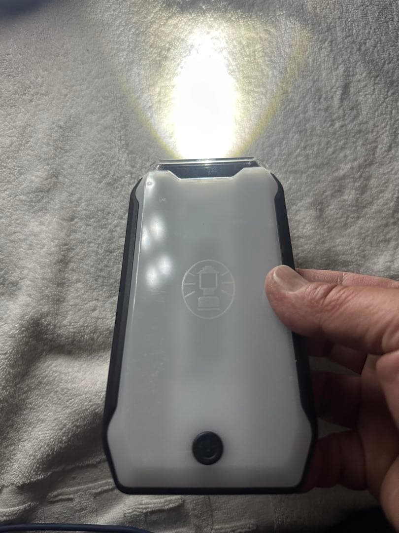 クアッド(TM)マルチパネルランタン&コールマンランタンケースＬ