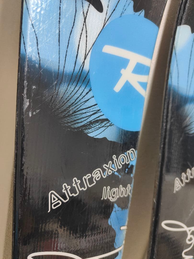 スキー板ROSSIGNOL Attraxion light 154cm