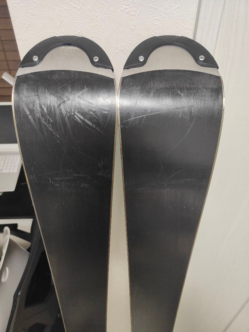 スキー板ROSSIGNOL Attraxion light 154cm