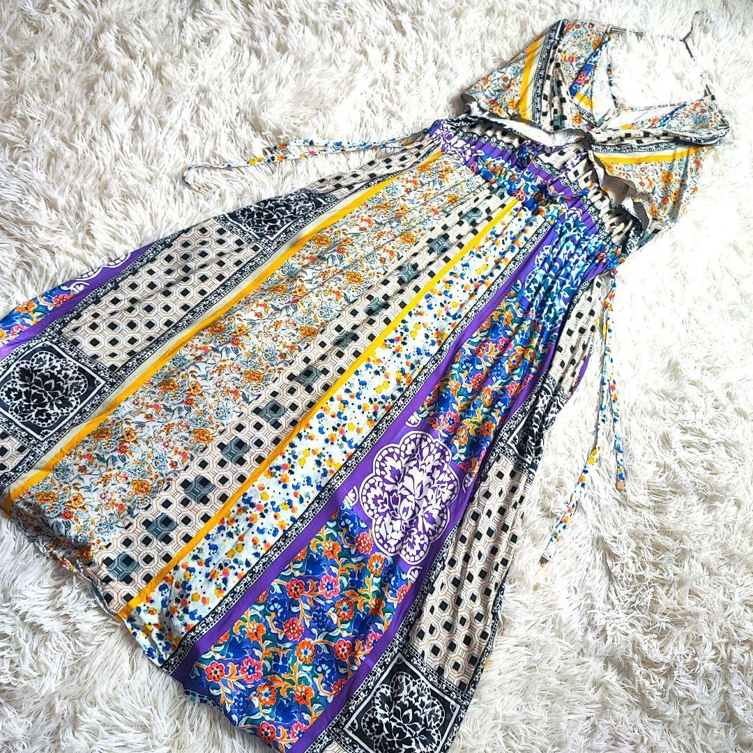 グレースコンチネンタル タイルプリントギャザーワンピース