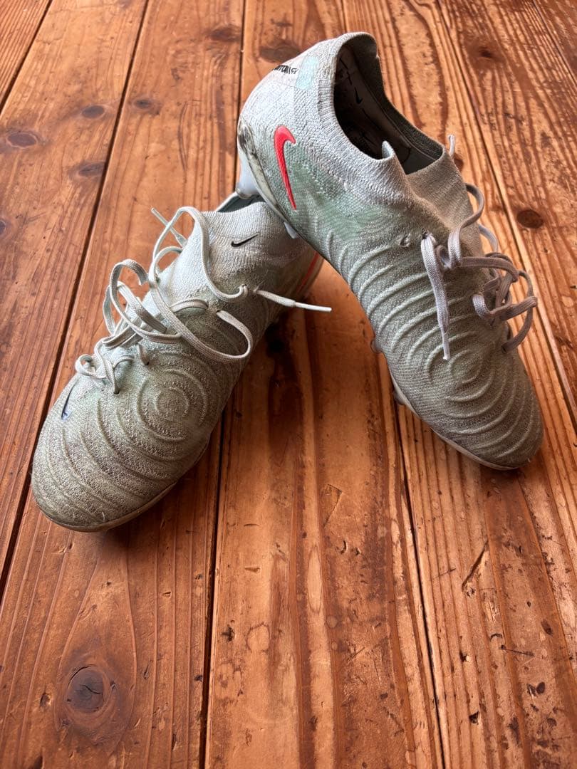 ナイキ　ファントムGX エリート　AG