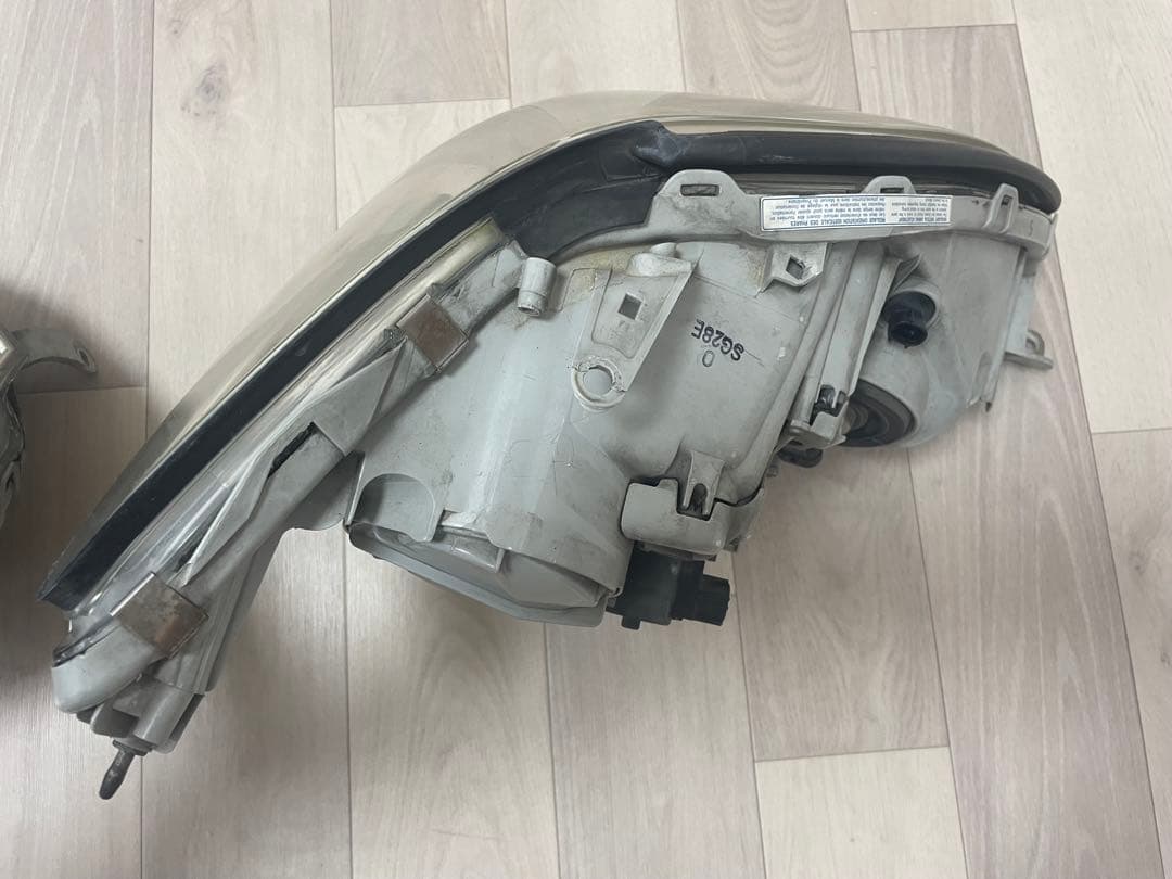 LEXUS LS430 後期型　ヘッドライト