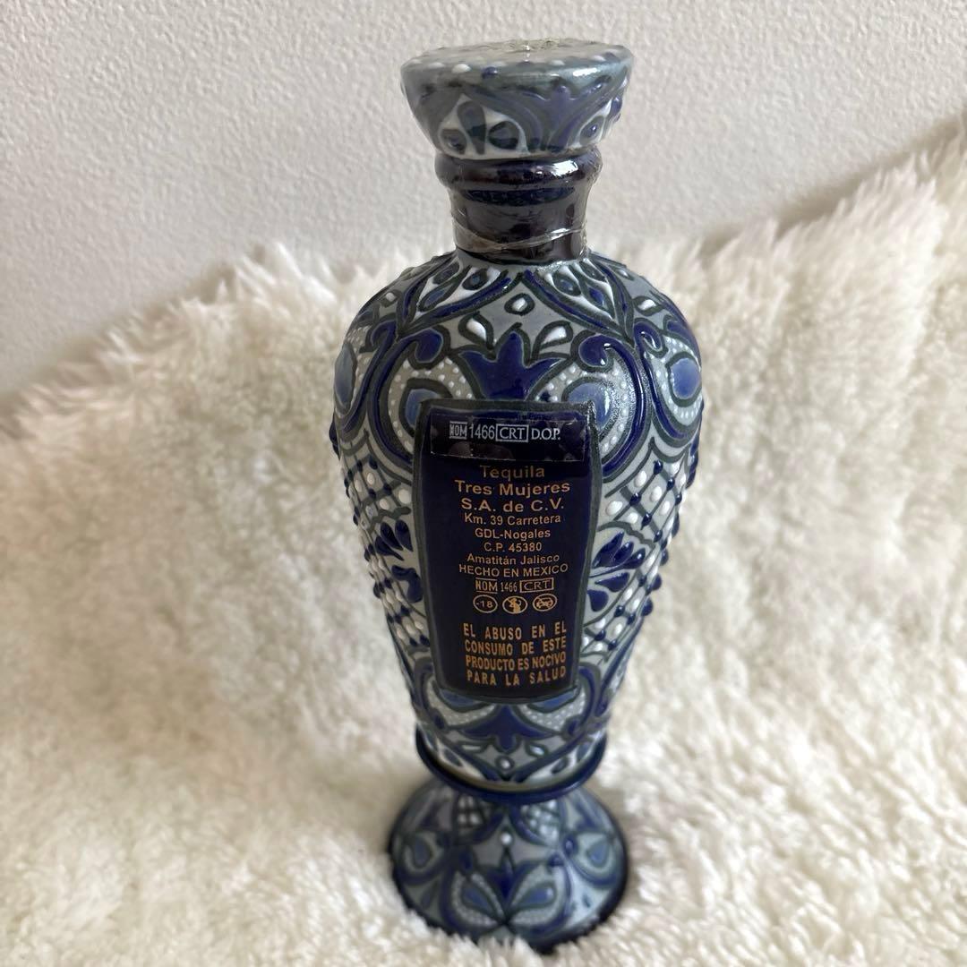 AMOR MIO テキーラ Tres Muñecas 4100319