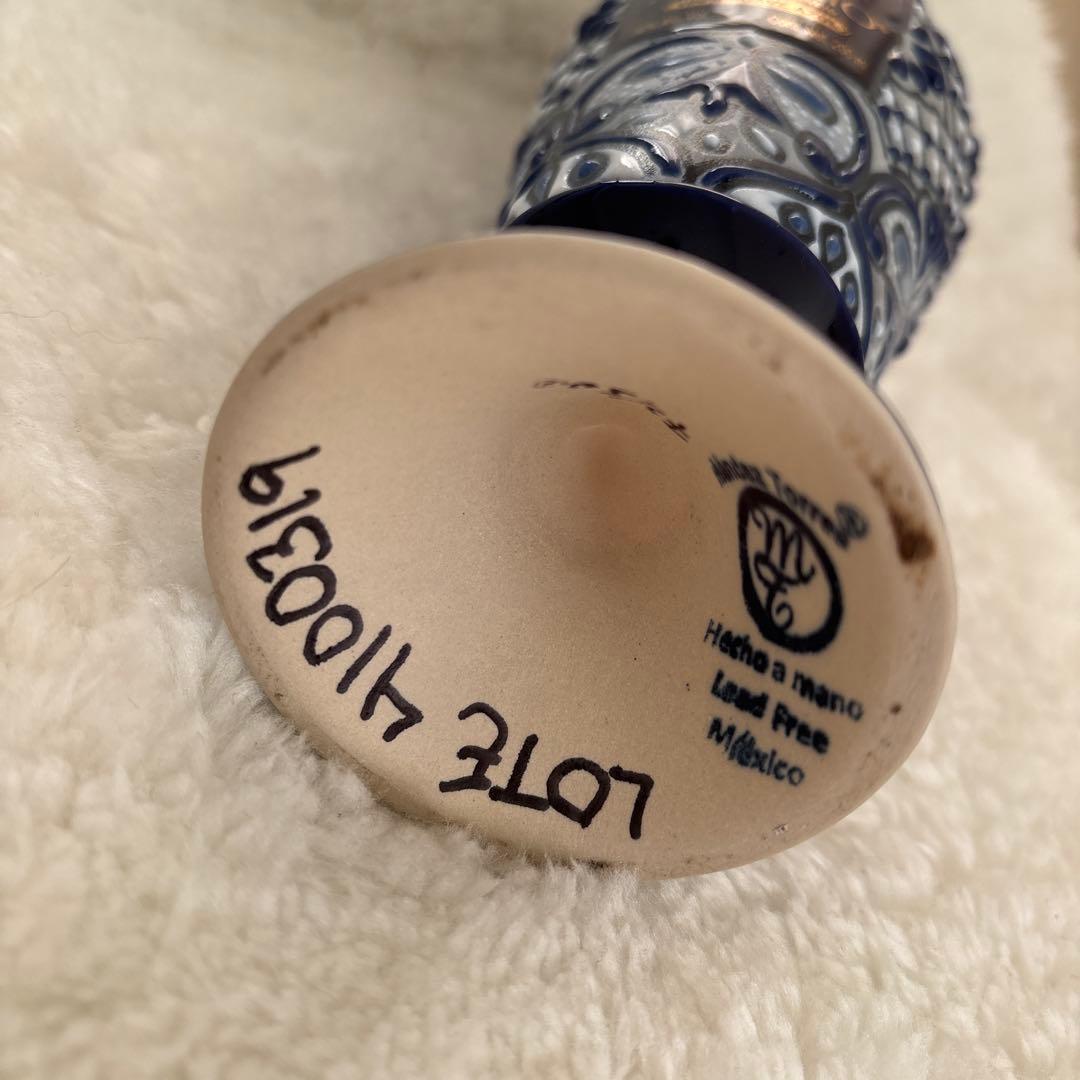 AMOR MIO テキーラ Tres Muñecas 4100319